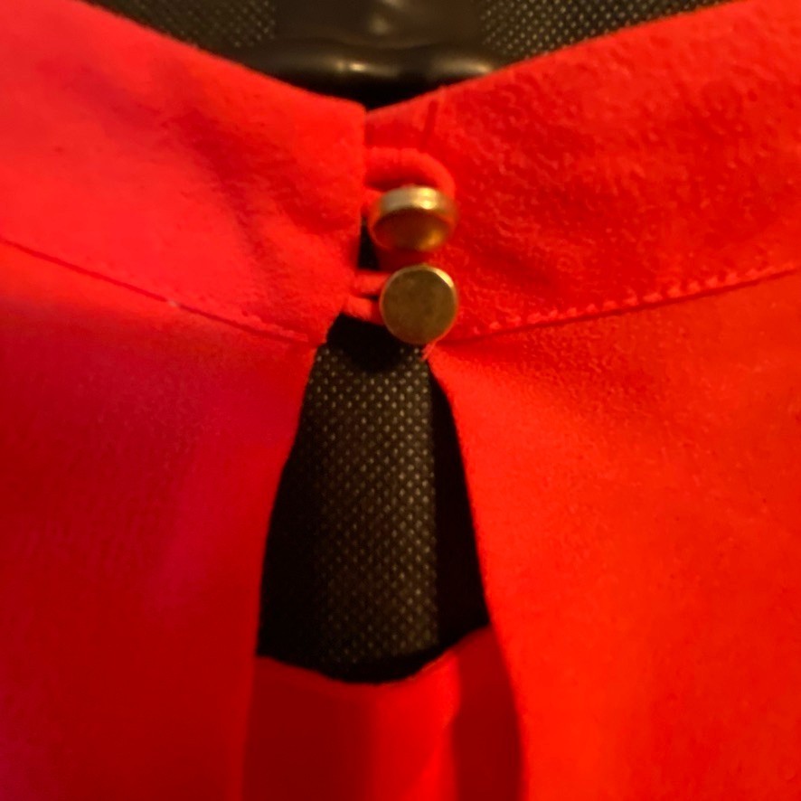 Liz Claiborne Coral-Colored Pleated Sleeveless Blouse Inner Lining Size L