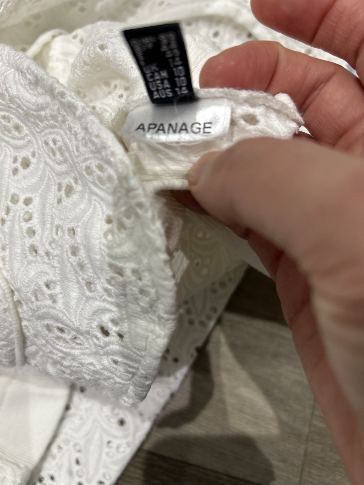 Ladies Ivory Apanage Lace Blazer Size 14 (comes Up Small)