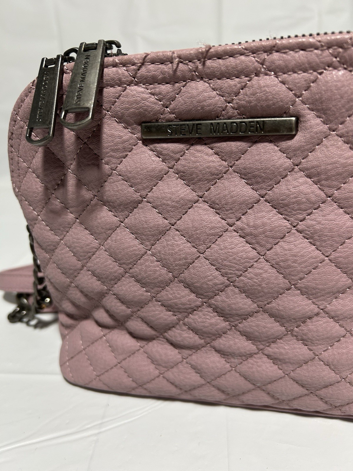 NEW Steve Madden Chained Crossbody Pink Purse Quilted Faux Leather