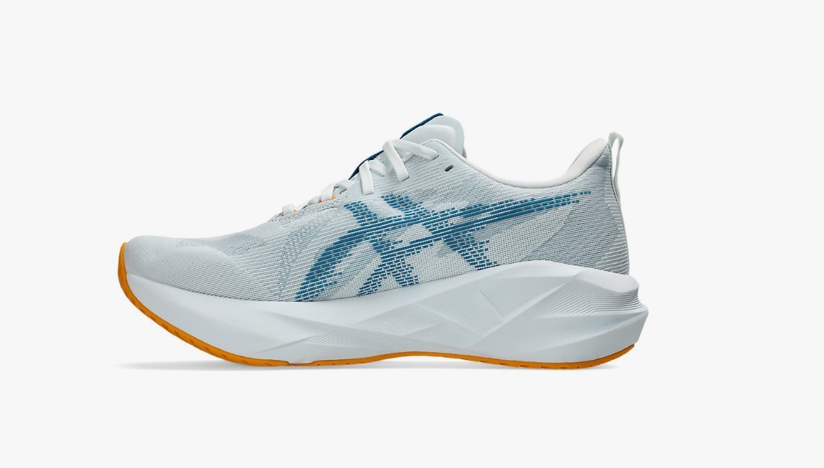 Men’s ASICS Novablast 5 Arctic Blue/Aegean Blue Regular Width