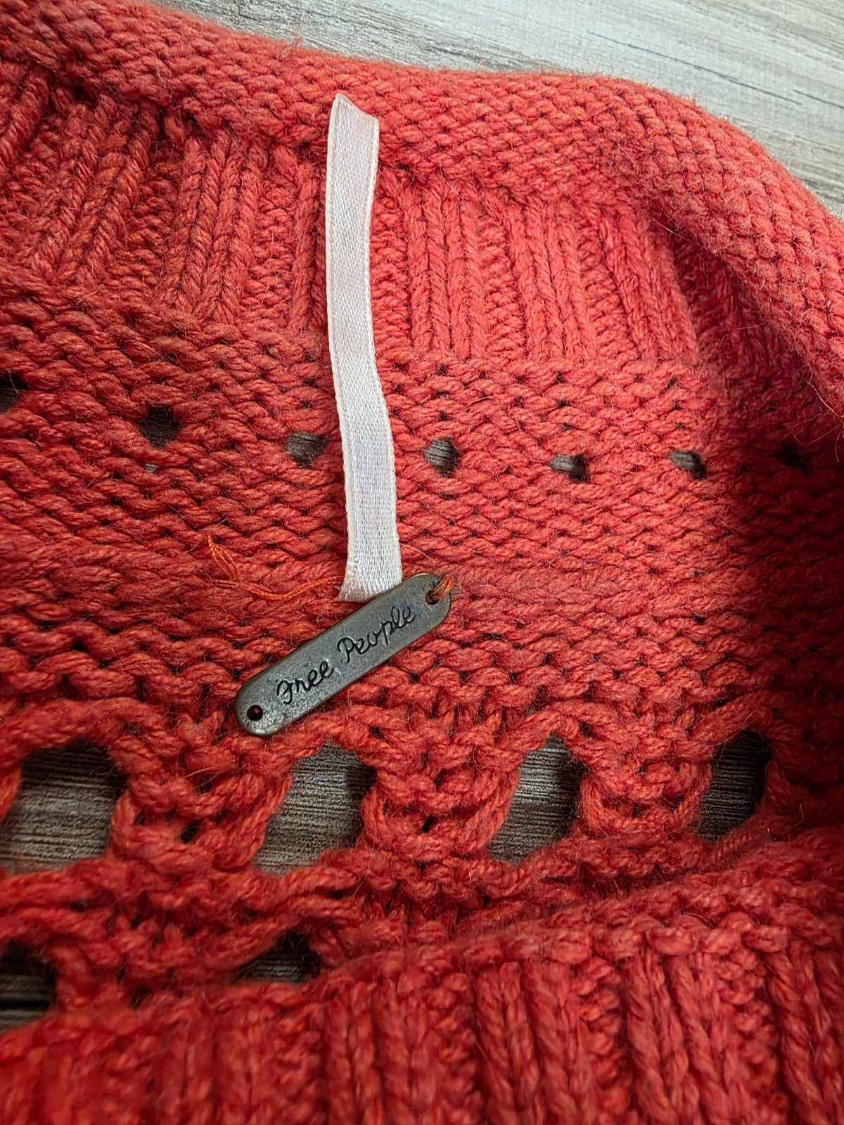 FREE PEOPLE SWEATER WOMENS SZ. M ORANGE PULLOVER SEASONS CHANGE OPEN KNIT FLAWS