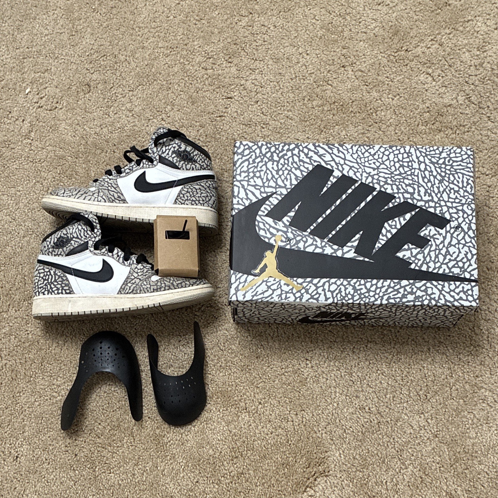 Jordan Air Jordan 1 Retro High OG GS FD1437-052 Gray/White/Black 5y