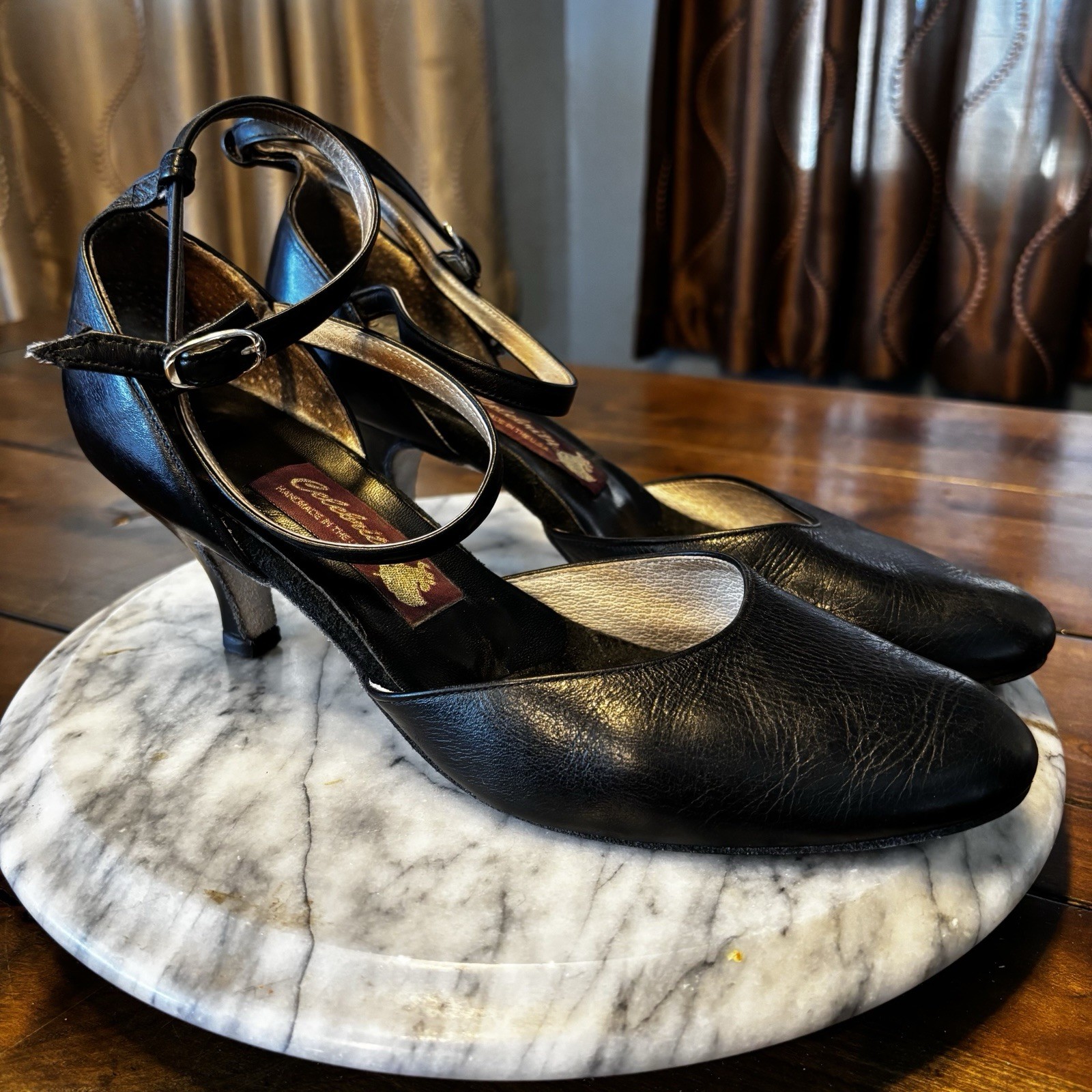 Celebrity Ballroom Dance Shoes Natasha Black Glove Leather 2.5″ Heel Sz 10.5 USA