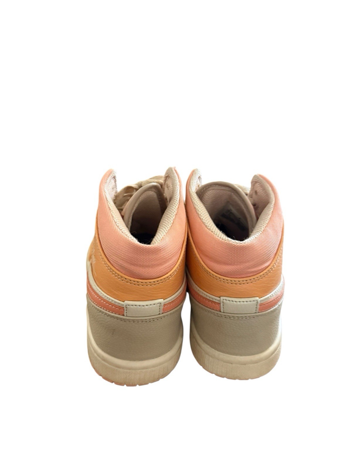 Nike Air Jordan 1 Mid ‘Apricot Orange’ sneakers Women’s Size 7