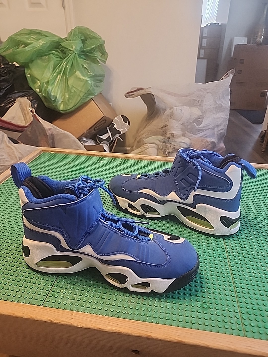 Nike Air Griffey Max 1 DS Size 6Y Varsity Royal Black Volt DJ5161-400