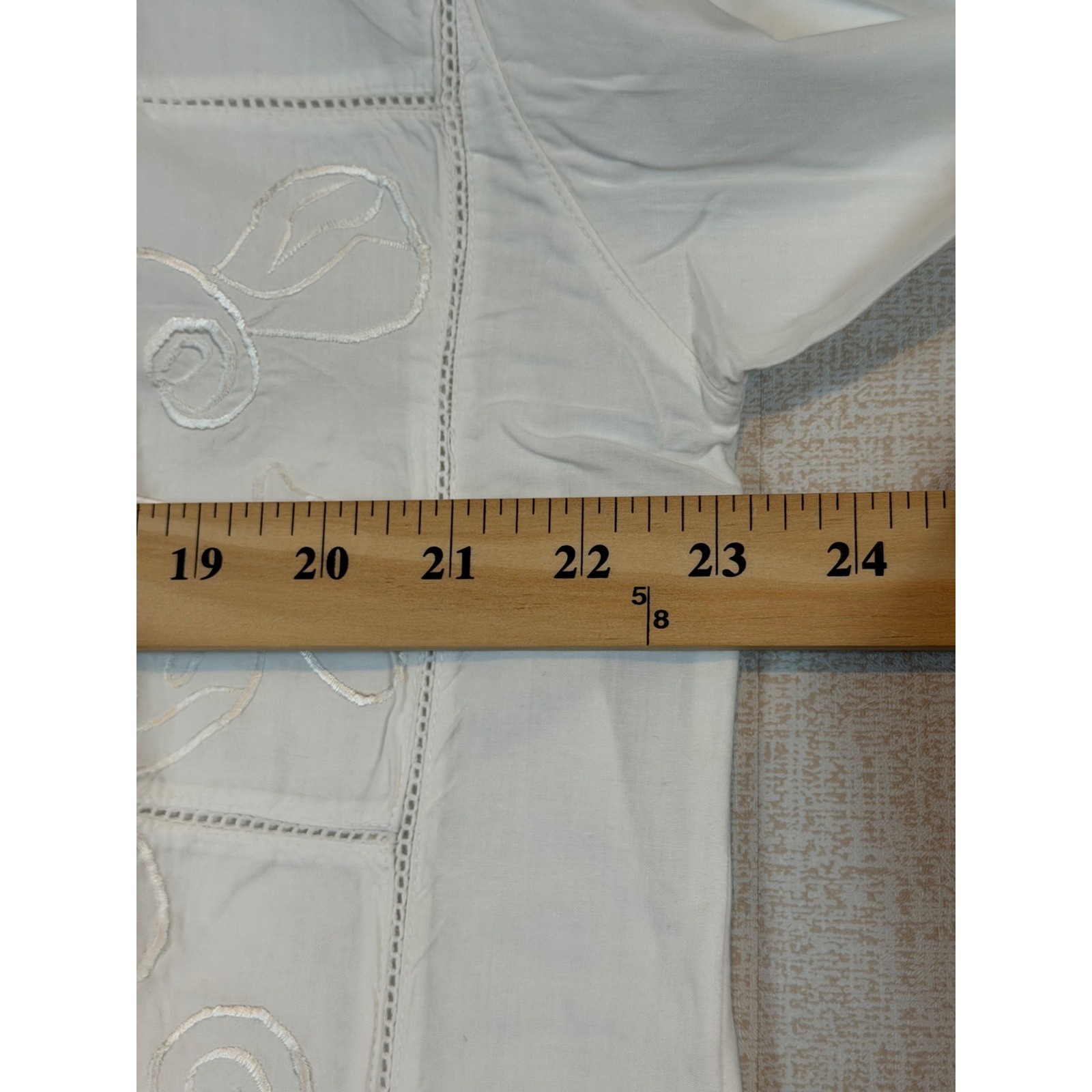 Karma White Cotton Embroidered Button Down Shirt L/S Boho Style •M• Guayabera