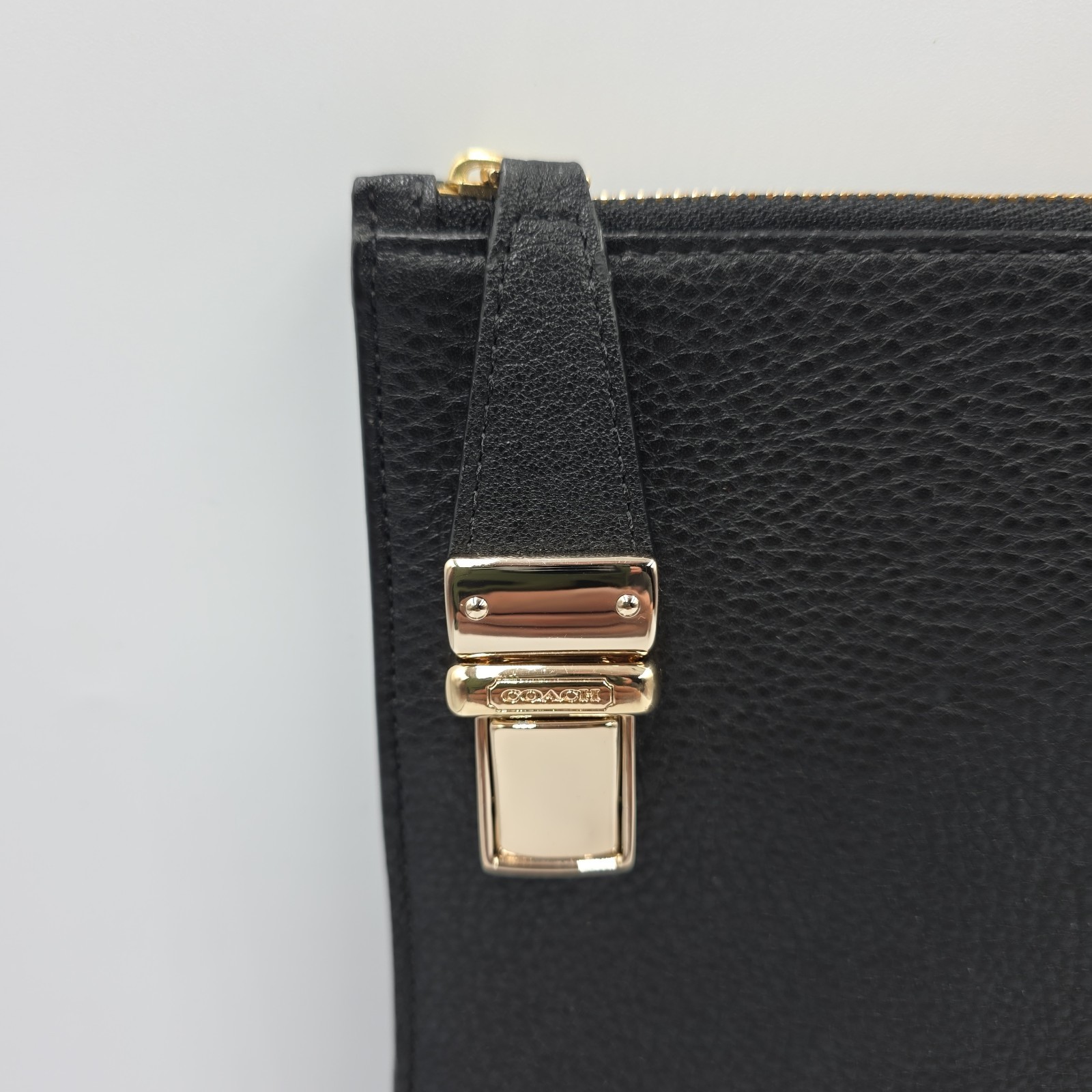 Coach Crosby Push Lock Black Pebbled Leather Zip Top Pouch Bag Document Table