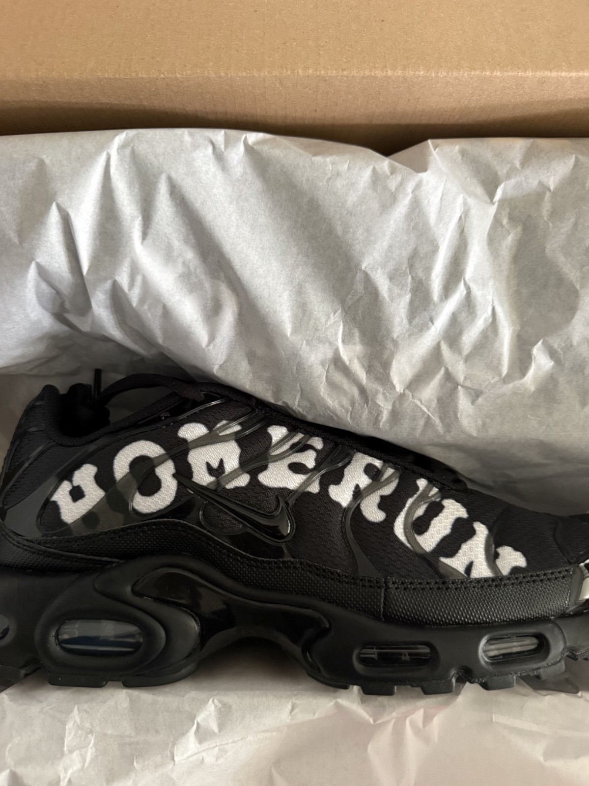 Nike Air Max Plus TN Tuned Triple Black Homerun NYC US 10 IR8793-001