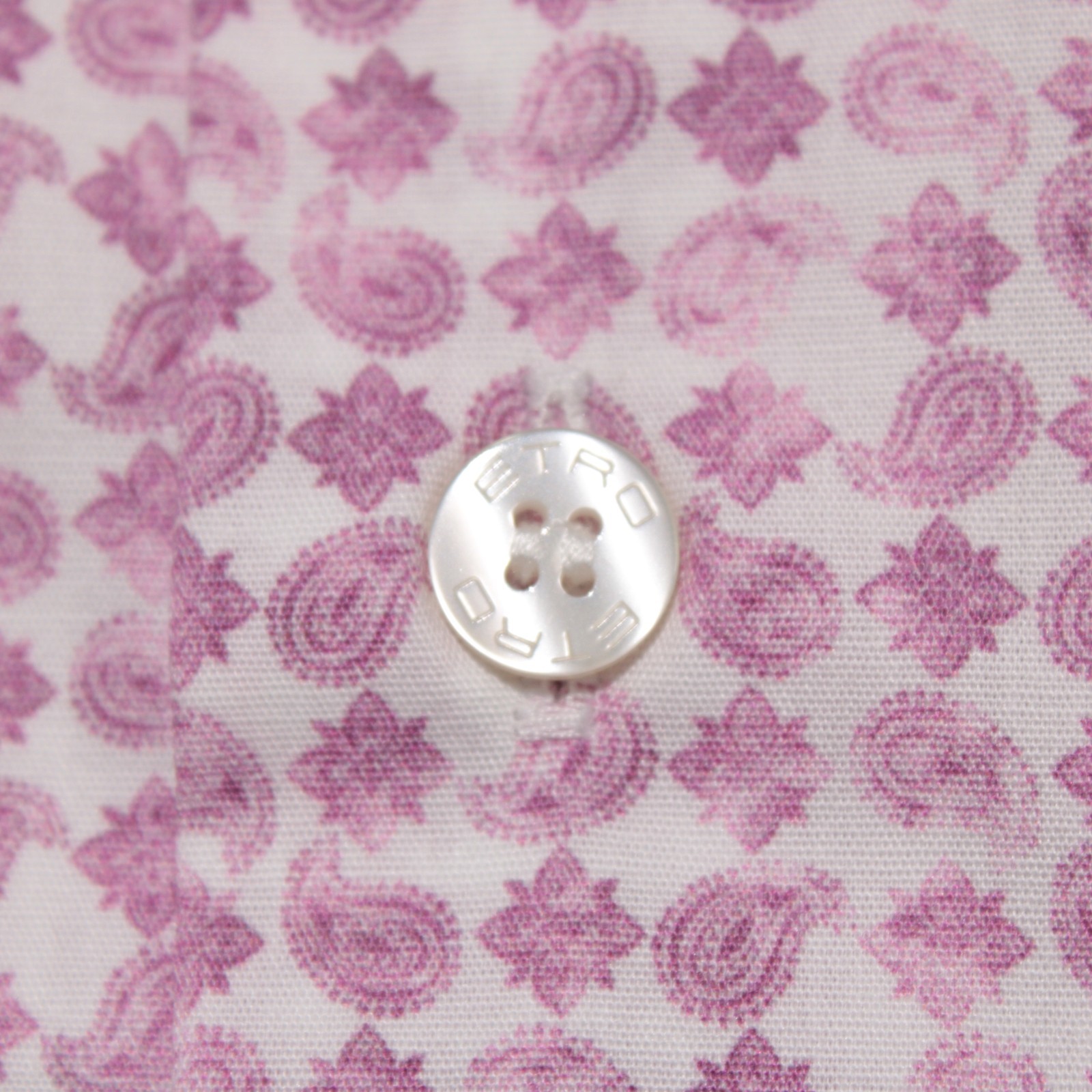 Etro NWT Dress Shirt Size 39 (M US) in Pink & White Paisley Print Cotton Blend