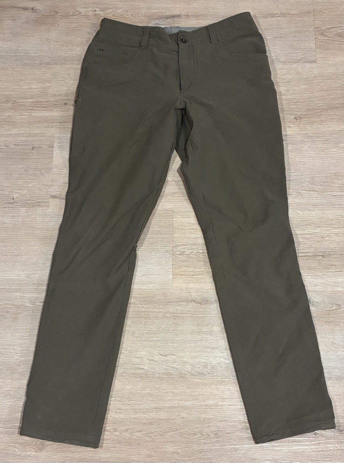 Kuhl Pants Men 30×32 Khaki Resistor Lite Chino Zip Pockets Outdoors Hiking