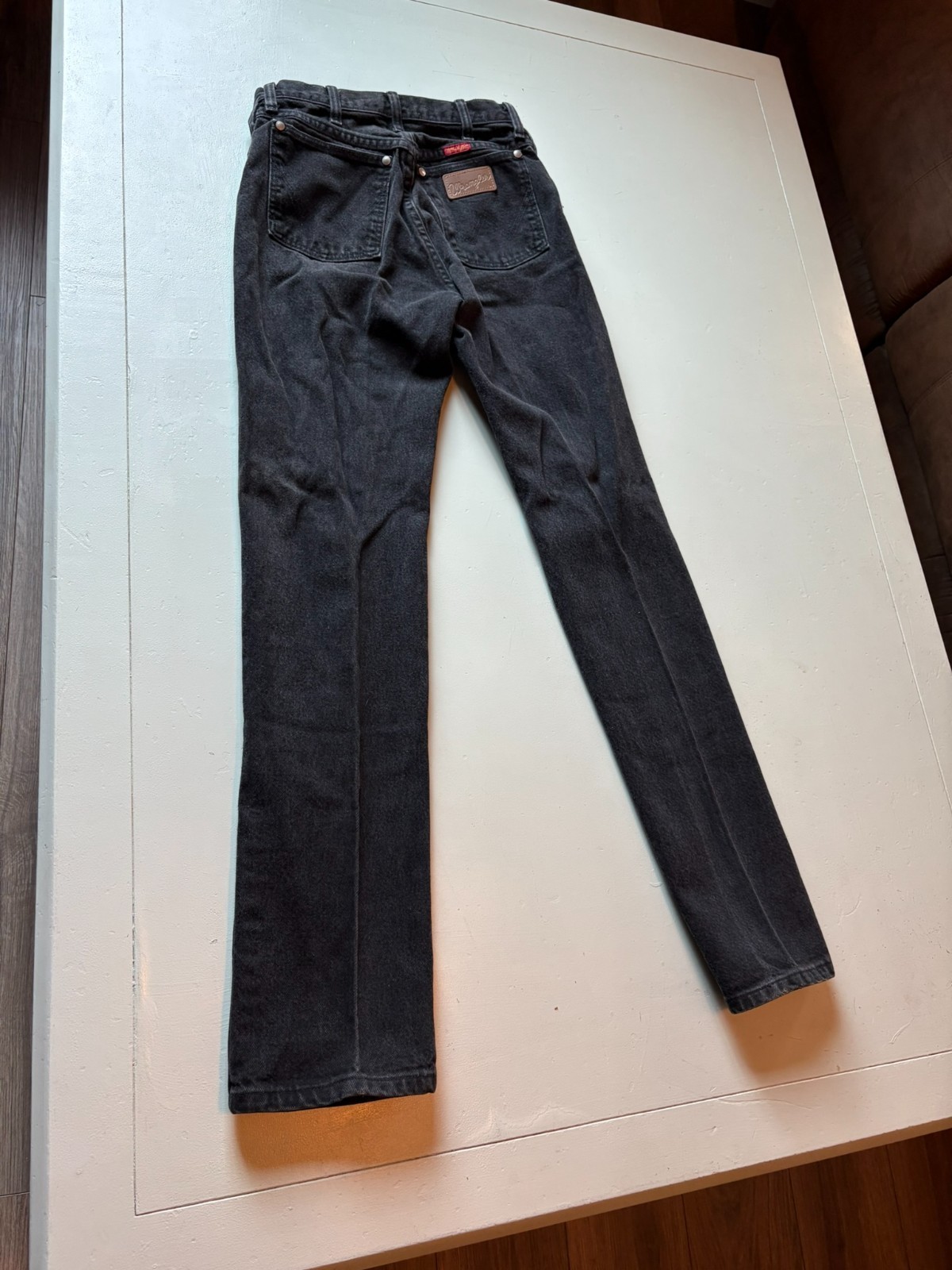 USED Wrangler Jeans Women’s 7 x 34 Straight Leg Black Denim #14MWZWK- C2