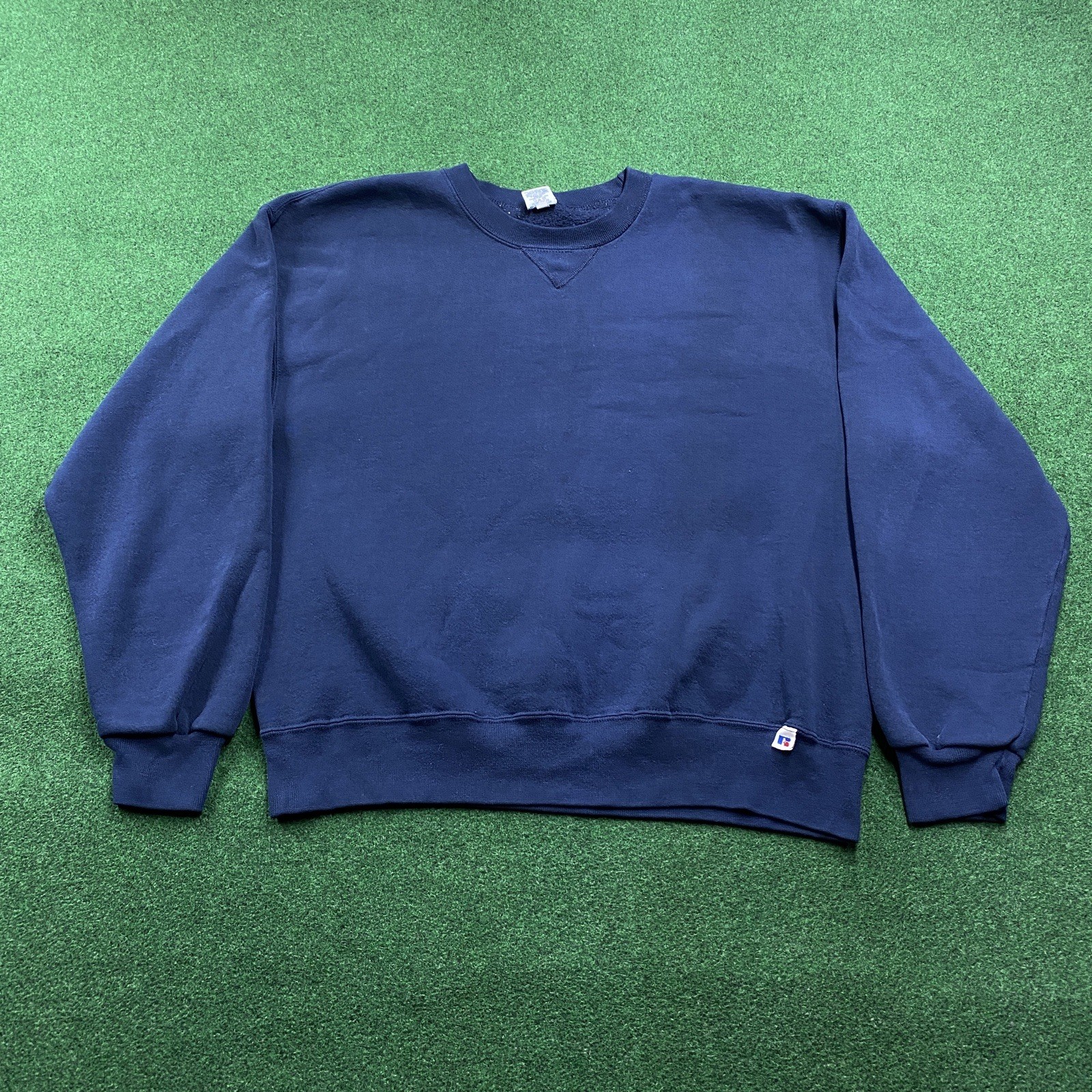 Vintage Russell Sweatshirt Mens L Navy Blue 90S Y2K Blank V Stitch Sweater