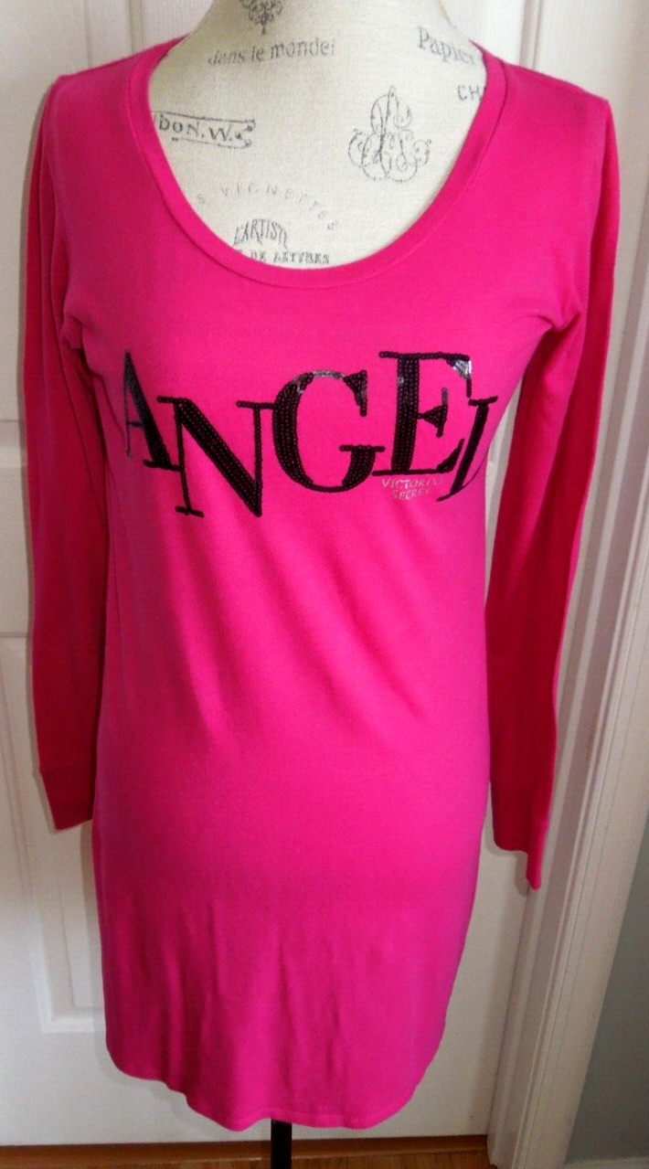 SOFT COMFY BRIGHT PINK w/BLACK SEQUIN “ANGEL” VICTORIA’S SECRET NIGHTGOWN MEDIUM
