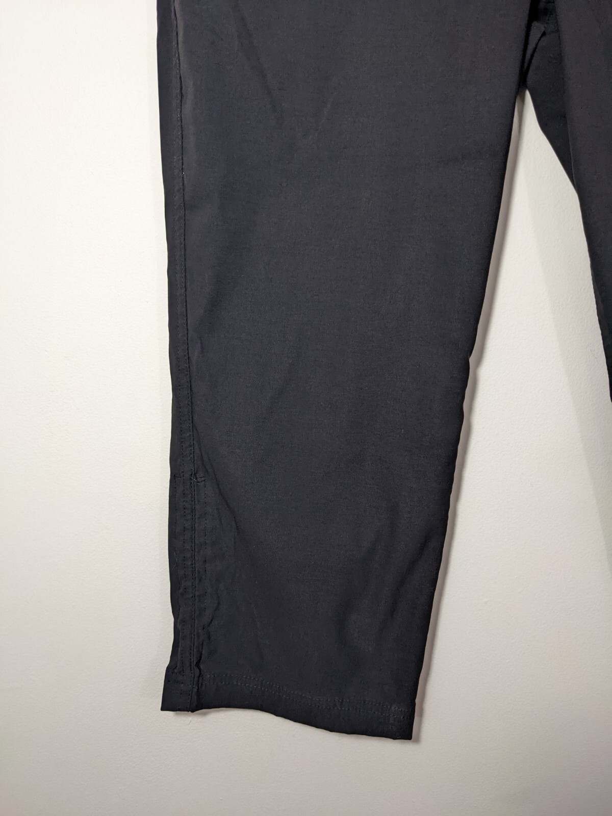 Eddie Bauer Womens Rainier Capri Hiking Nylon Spandex Travel Pants Stretch sz 8