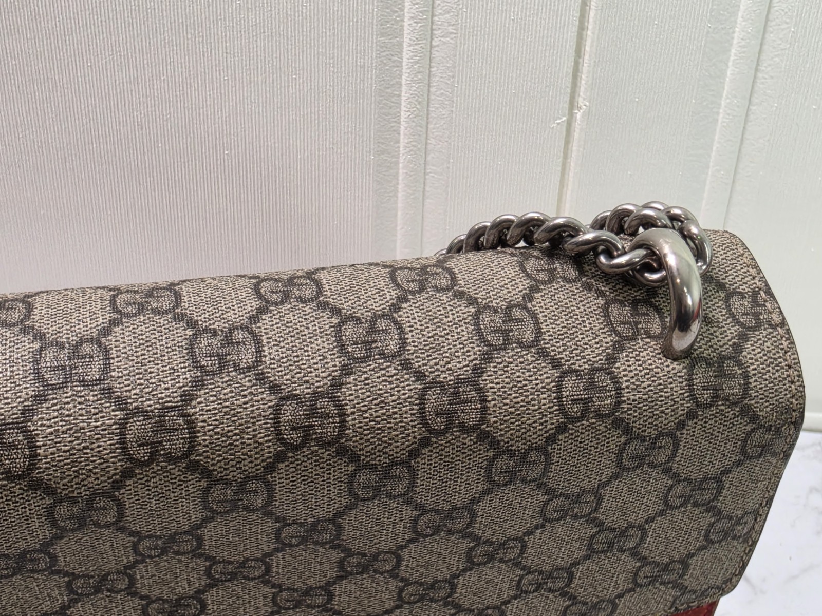 Gucci Dionysus GG Supreme Large Shoulder Bag Beige/Ebony with Red Suede Trim
