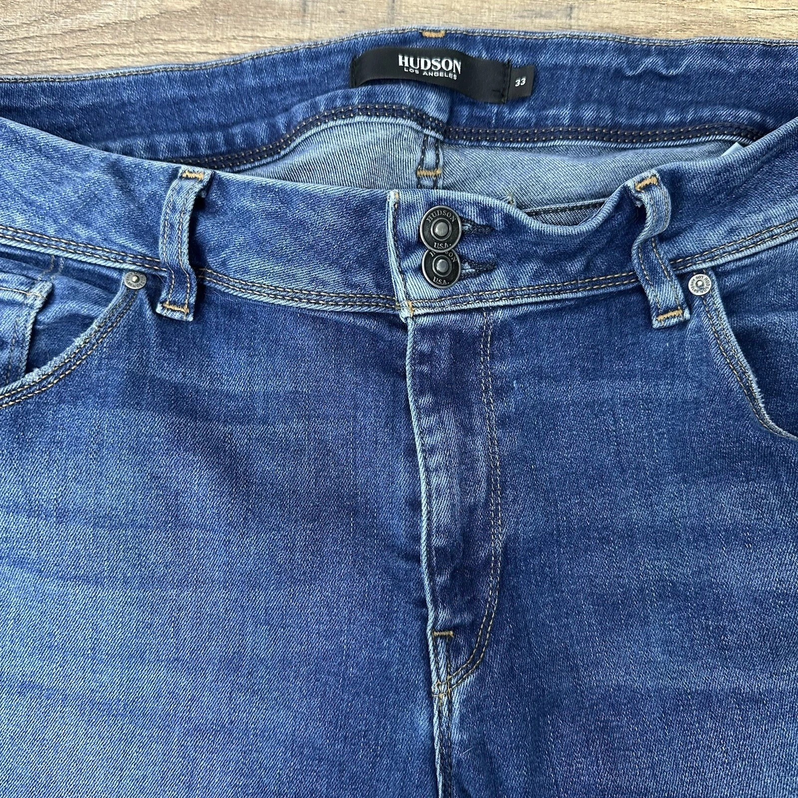 Hudson Women’s Flap Pocket Medium Wash Skinny Jeans Style WM422DDA Size 33