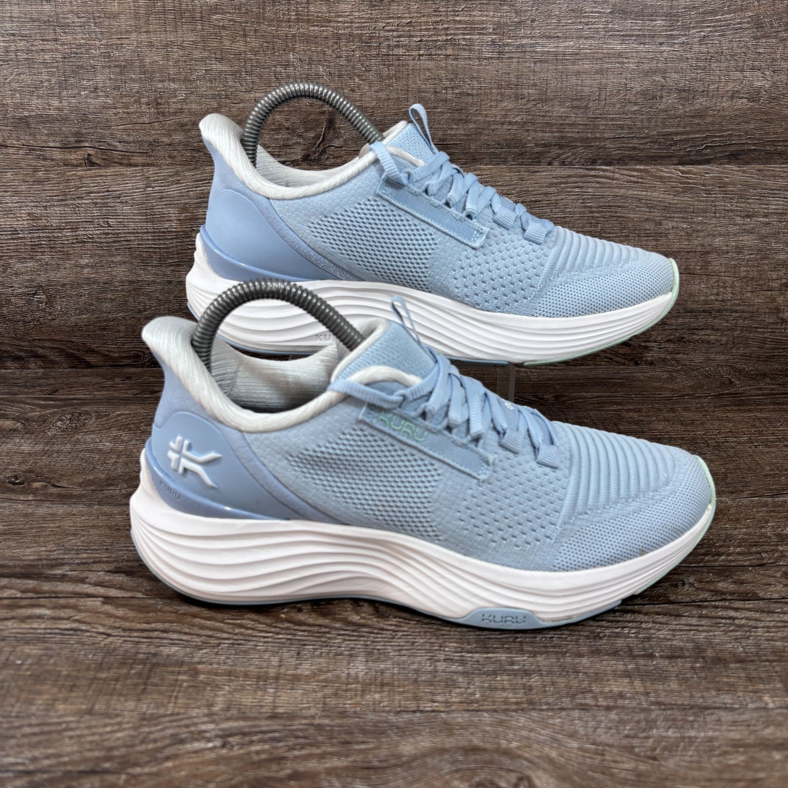 Kuru Atom 2 Shoes Women’s 7 M Mist Blue Bright White Walking Running Sneakers