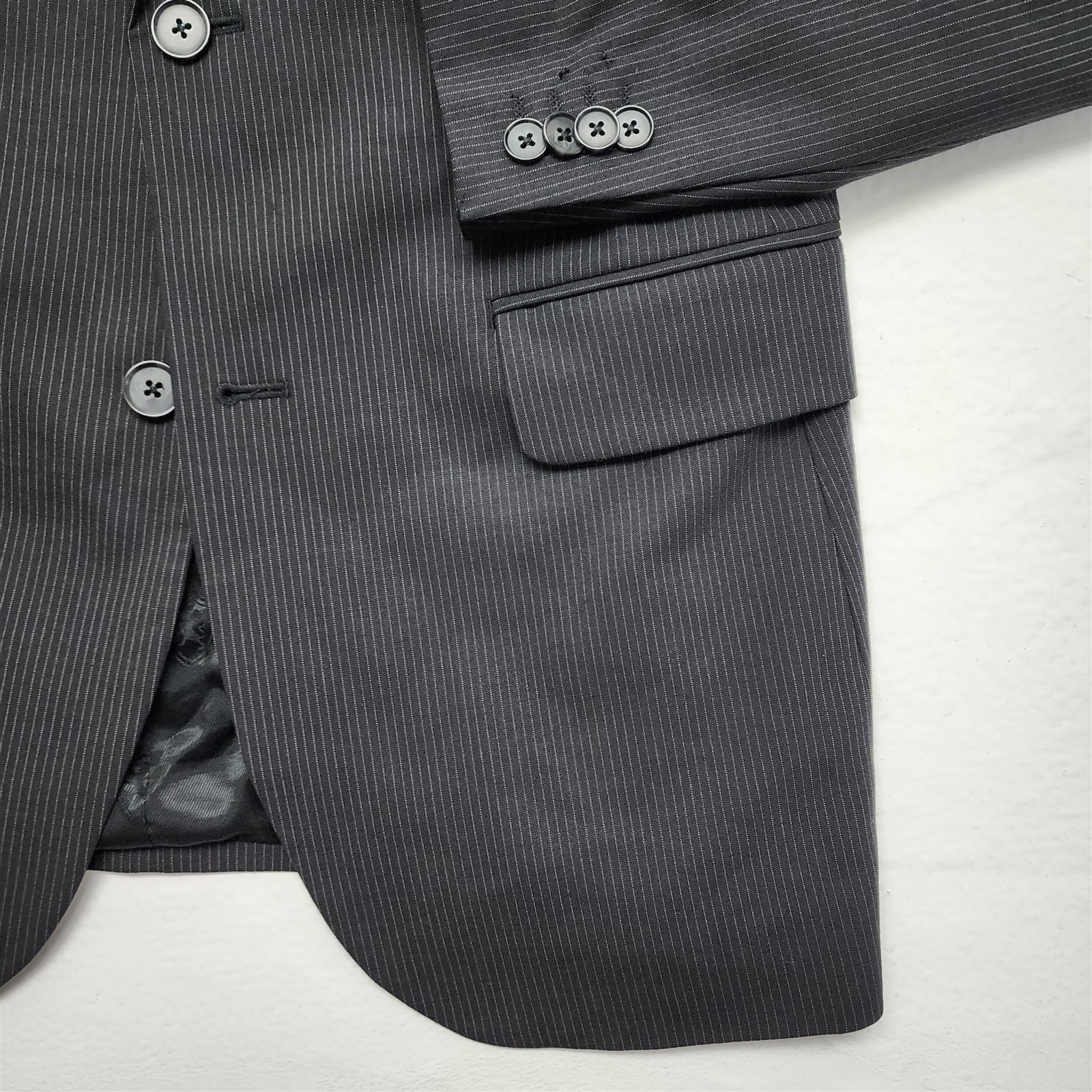 Express 38R 32×30 Black Pinstripe Wool Blend Stretch 2Btn 2Pc Jacket Pants Suit