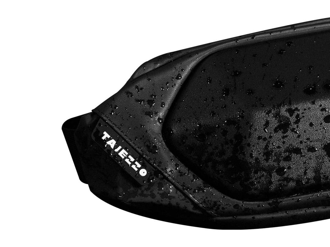 Waterproof crossbody bag?perfect for tactical use, travel, work, the gym sports