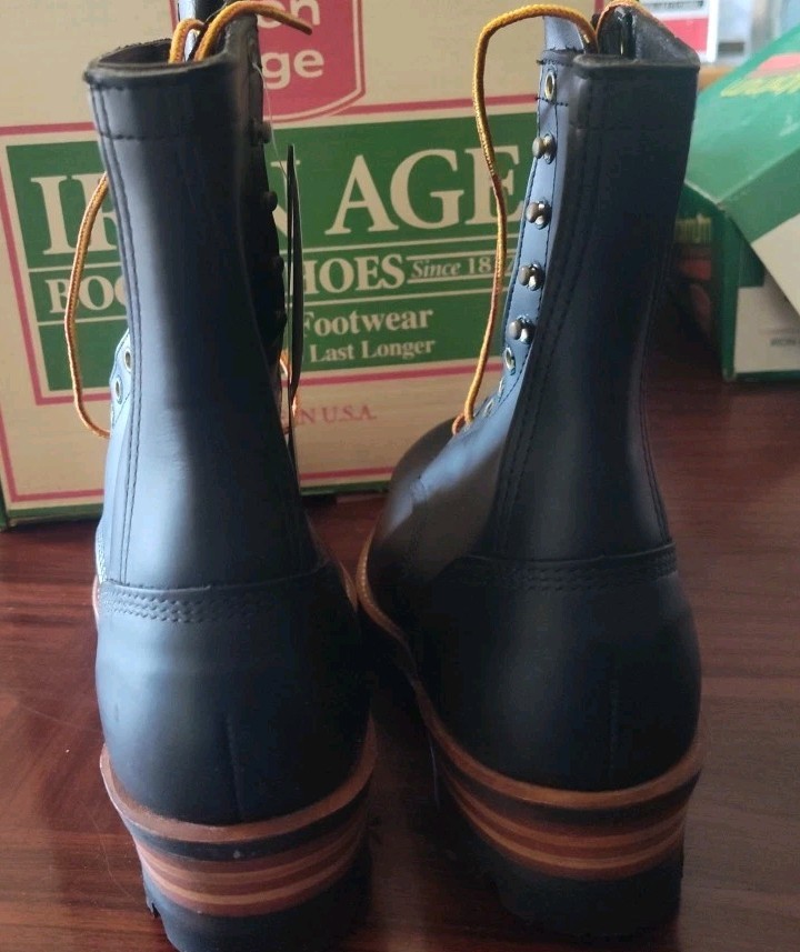 NEW IRON AGE STEEL TOE FULL GRAIN LEATHER Black BOOTS SIZE 10 EEE