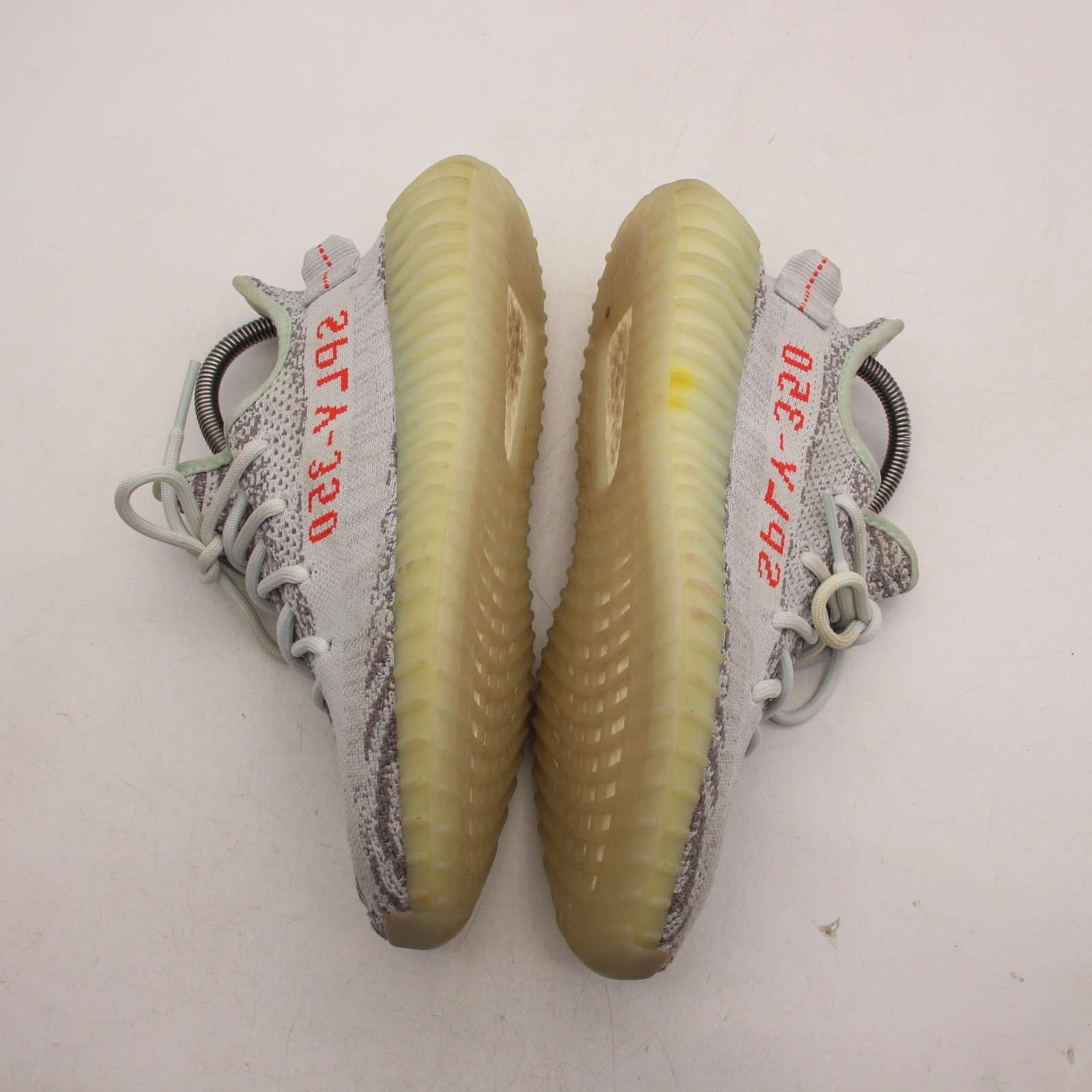 Adidas Yeezy Boost 350 V2 Blue Tint Men’s Size 7 Low Athletic Sneakers B37571