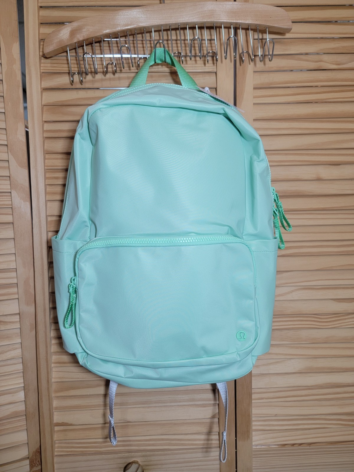 Lululemon Everywhere Backpack 22L NWT In Citra Lime