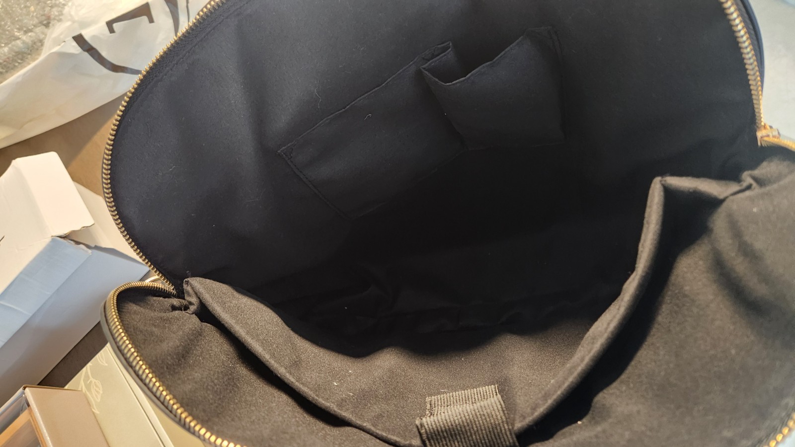 ANNA FIELD Black Saffiano Leather Laptop Tote Crossbody Bag, AWH-CM303672, NWT