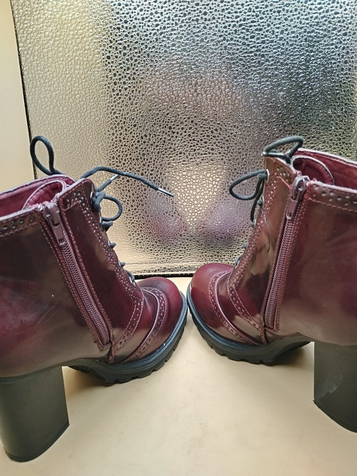 BAMBOO Bootie Sz 6 Tracker -05 701459 Plum Man Made Material Lace Up
