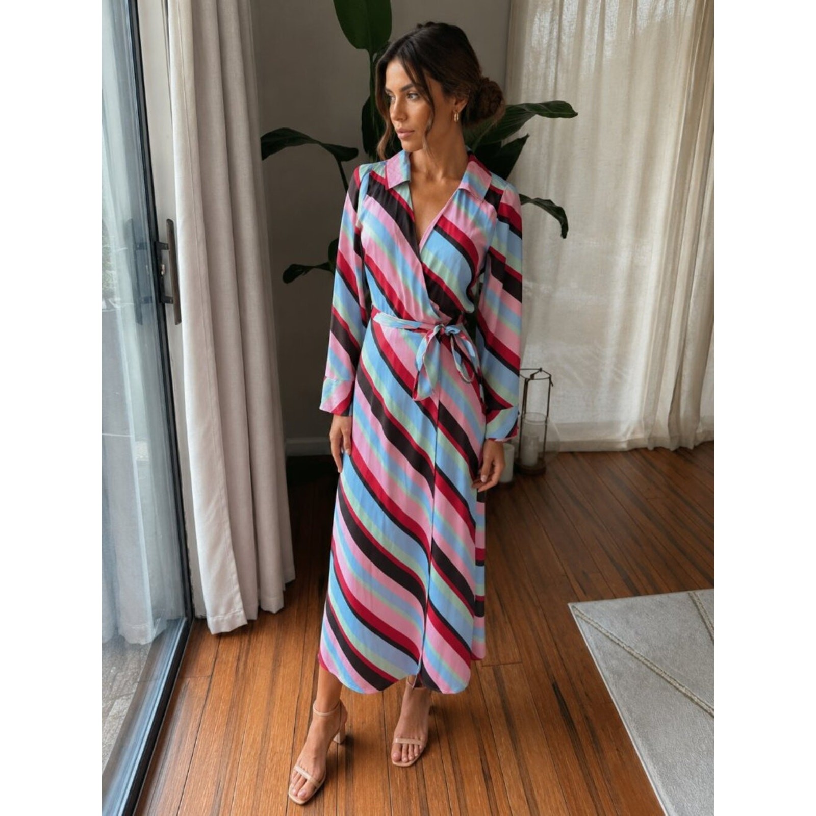 🌈 ASOS DESIGN Multi-Color Satin Wrap Dress – Size US 4 (UK 8 / EU 36)