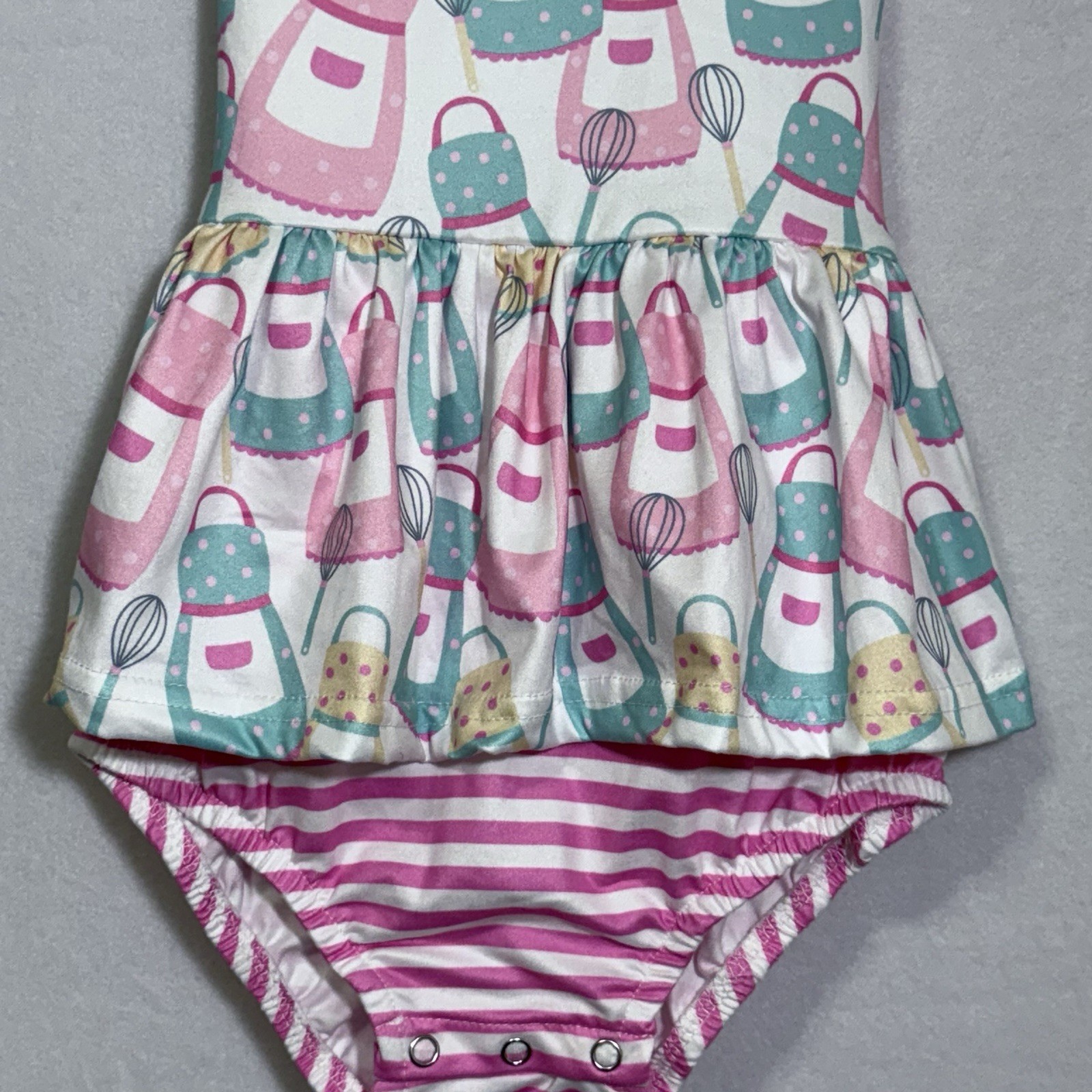 Pete + Lucy Baking Beauty Pink Blue Bubble Bodysuit Romper Girl’s Size 18-24M