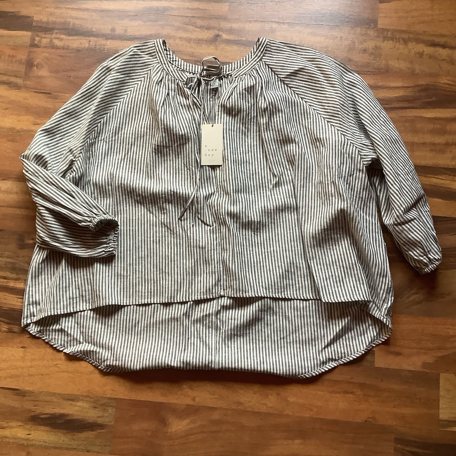New A New Day Large Striped Hi Low Tie V Front Linen Blend Top