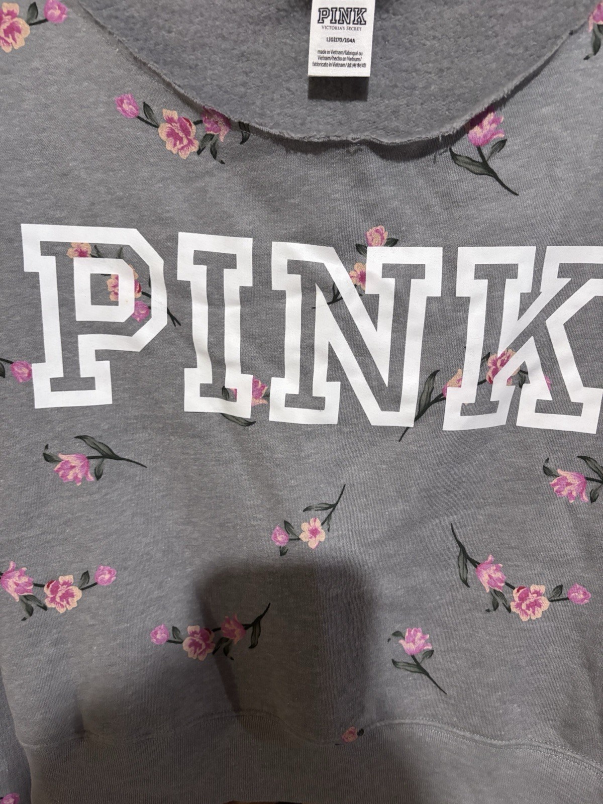 Victoria’s Secret PINK Womens Large Grey Pink Roses Long Sleeve Sweatshirt