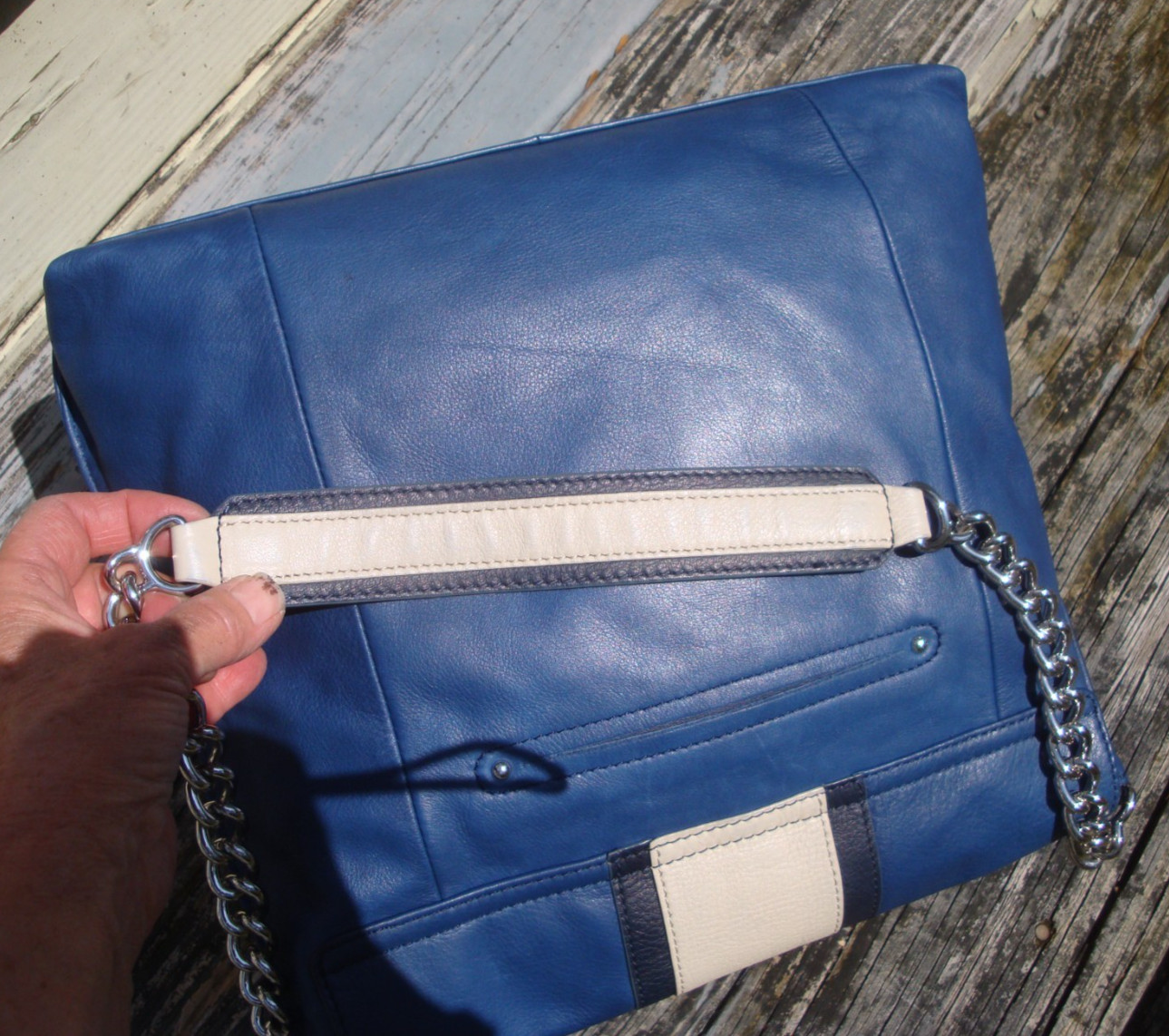 B MAKOWSKY Blue Leather Hobo Handbag Tote Purse Shoulderbag Chain Strap Large