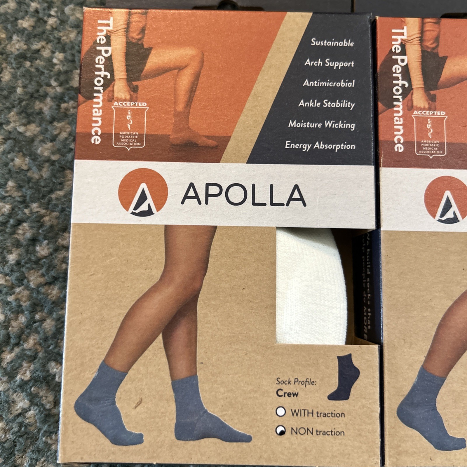 Apolla Performance Crew White Non Traction Socks Large US 10-11.5 F & 8.5-11 M
