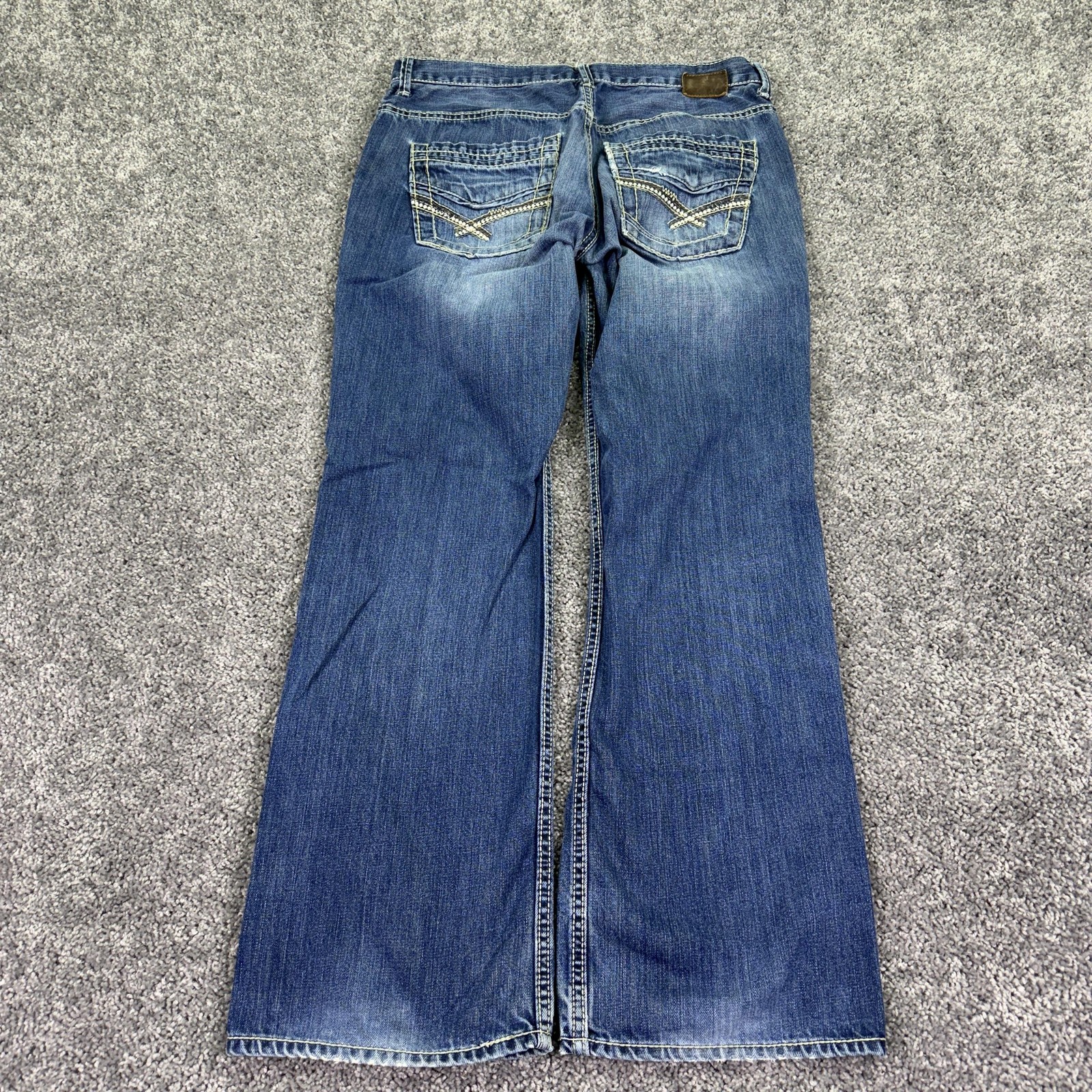 BKE Carter Jeans Mens 33×31 Blue Bootcut Denim Pockets Work Outdoor Logo Casual