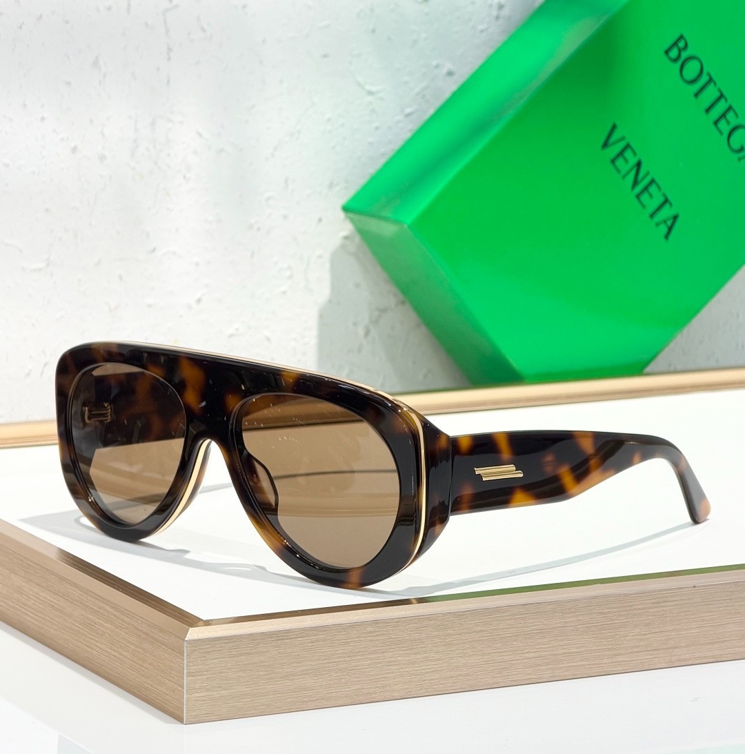 BOTTEGA VENETA MODEL：BV1362S Sunglasse SIZE:58口17-130