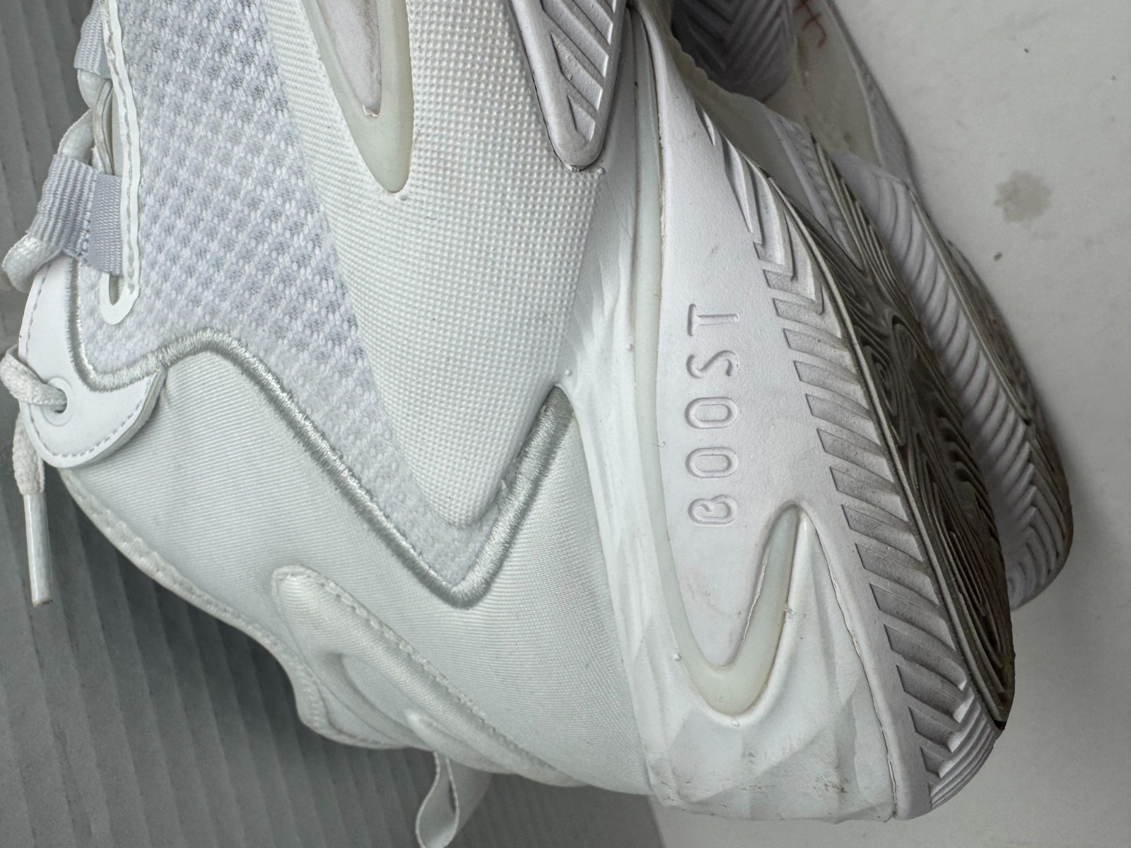 Adidas BYW Select IE9310 Mens 16 Basketball Shoes Cloud White Athletic Sneakers