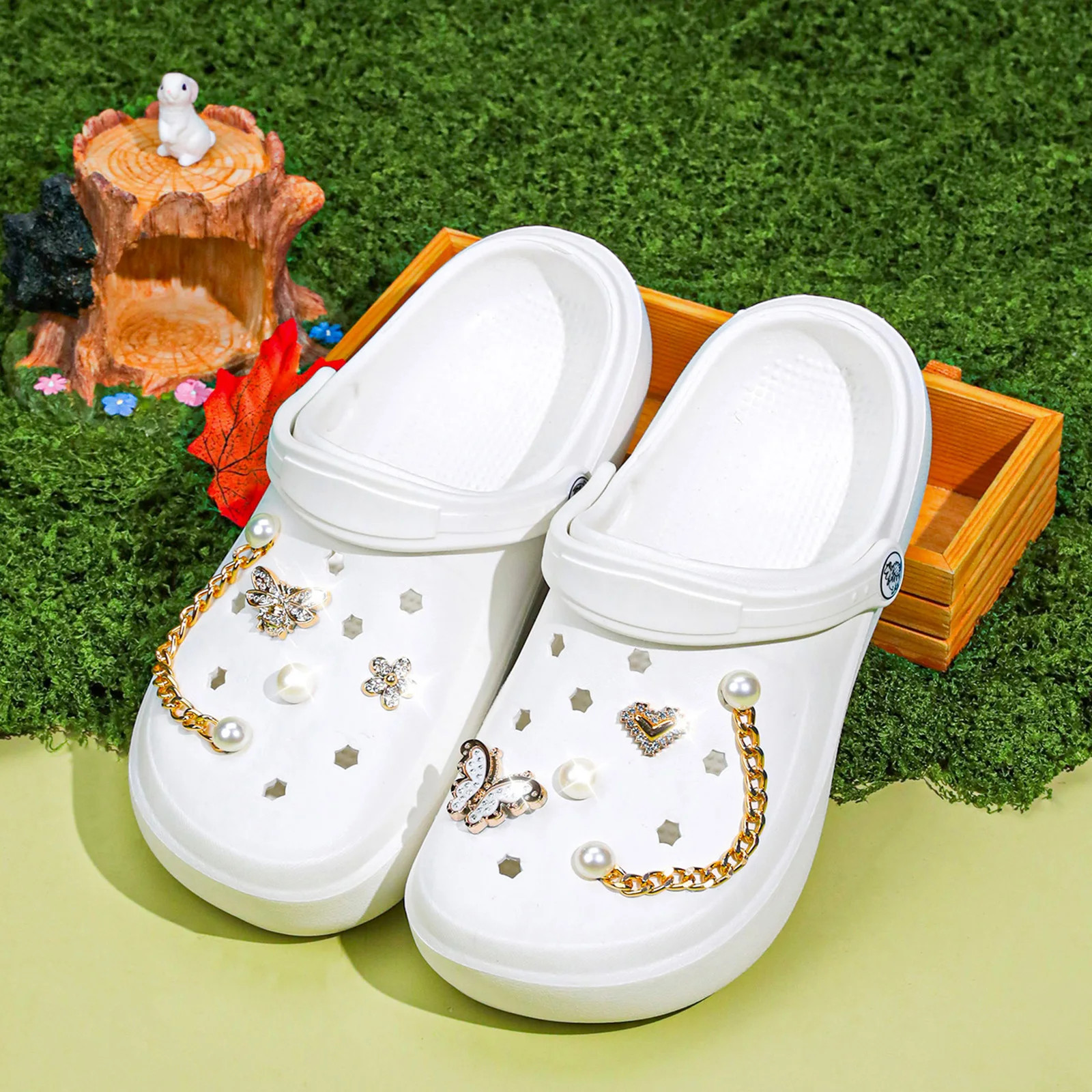 Ladies’ Clogs Outdoor and Indoor, Lightweight Two-way Wear Garden Shoes