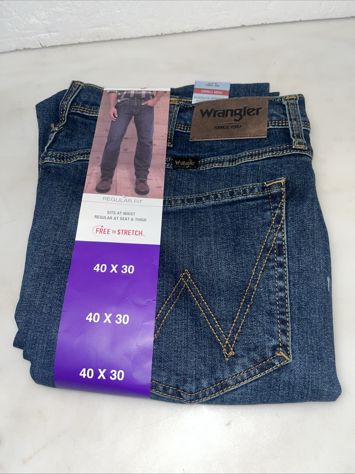 Wrangler Men’s Regular Fit Regular at Seat Thigh Pants, Dark Blue Size 40X30 NWT