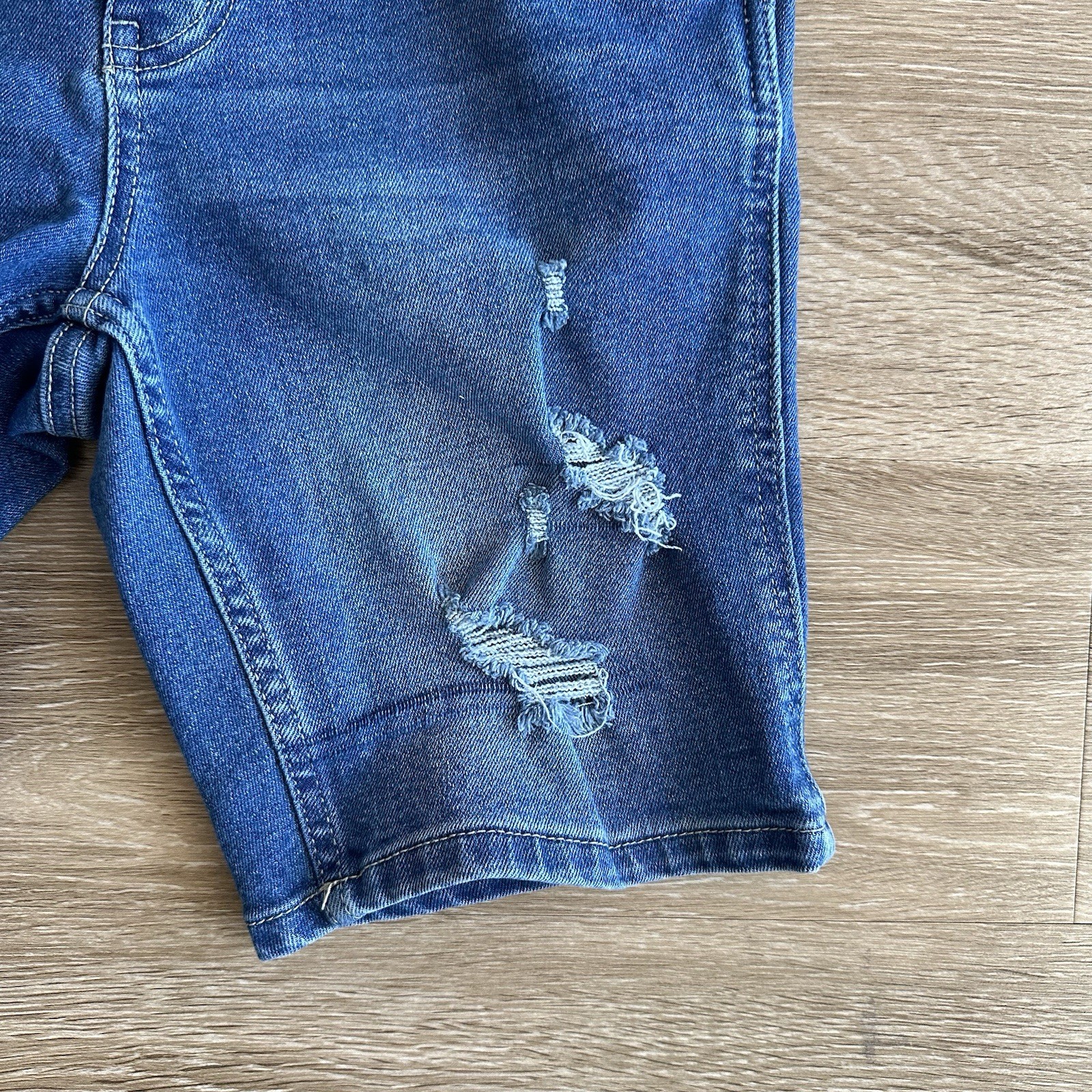 Levi’s Distressed Denim Jean Shorts Adjustable Waist Blue Youth Boys Large