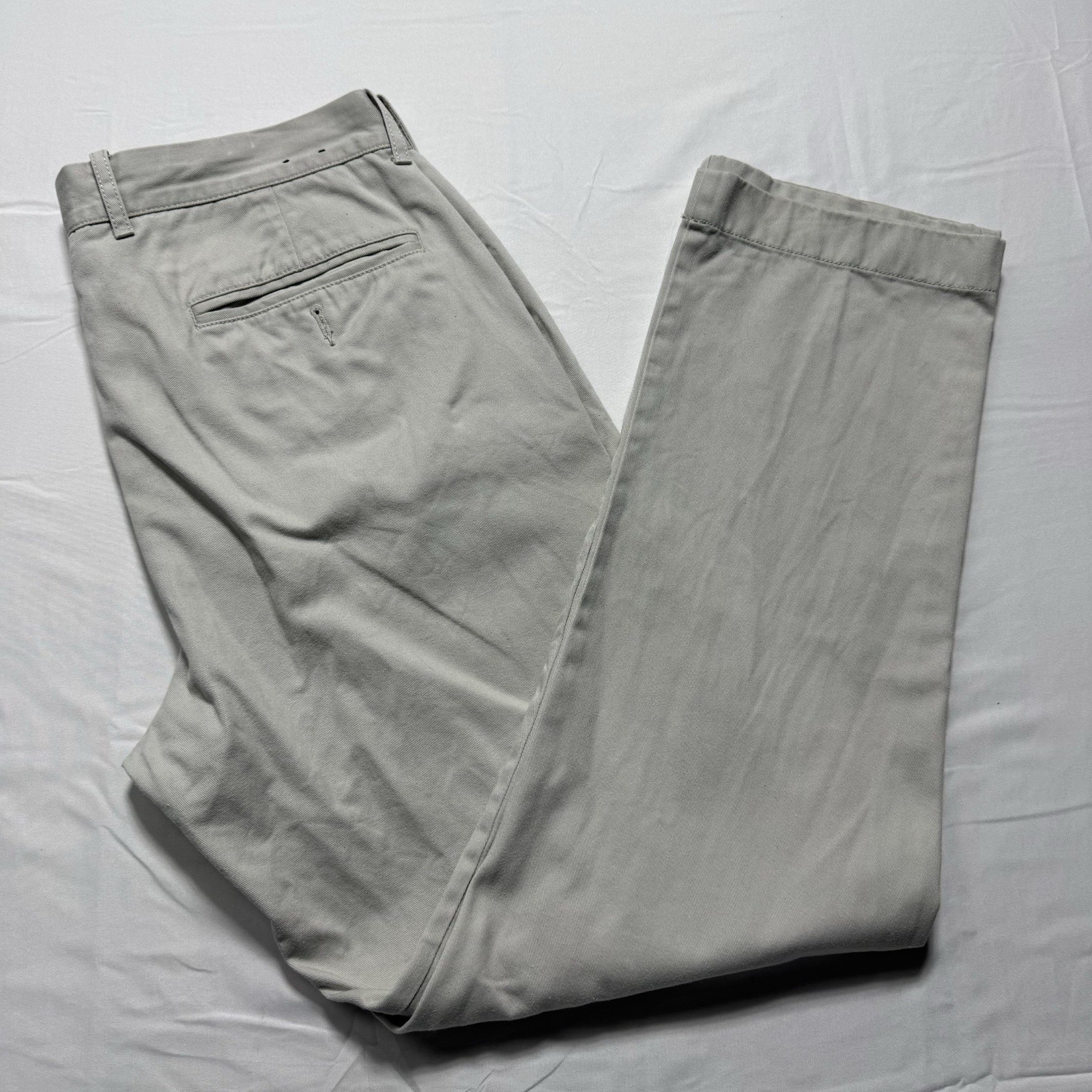 J Crew The Sutton Men’s 32×30 Men’s Khaki Pants