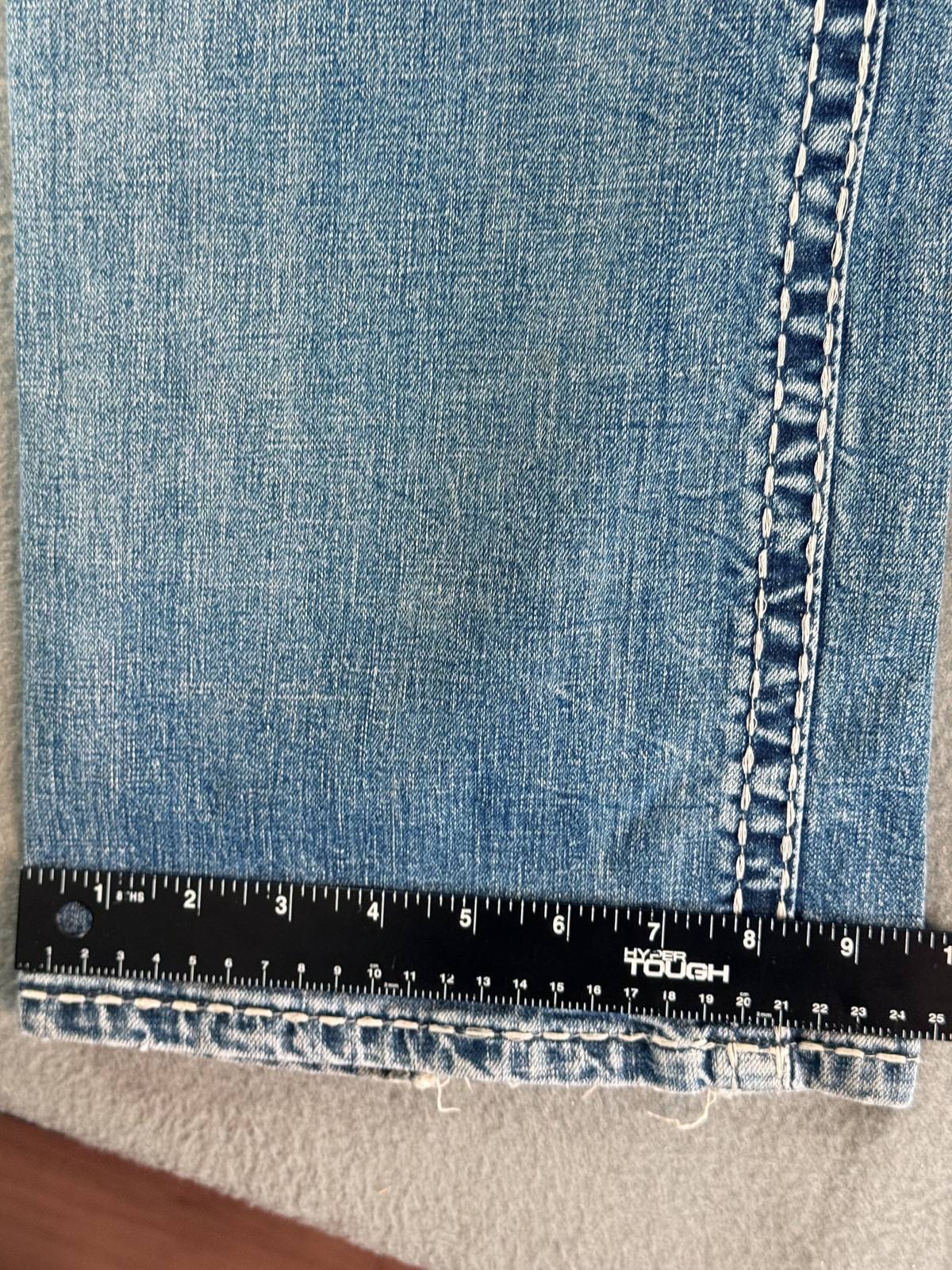 Wrangler Rock 47 Denim Jeans Mens 38×36 Light Wash Blue Slim Bootcut Distressed