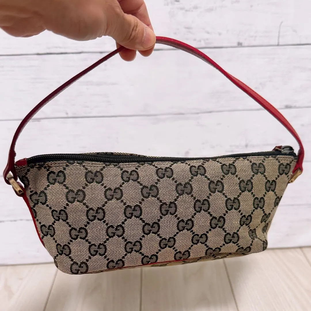 Authentic GUCCI GG Canvas Accessory Pouch Beige Handbag Gold Logo Plate