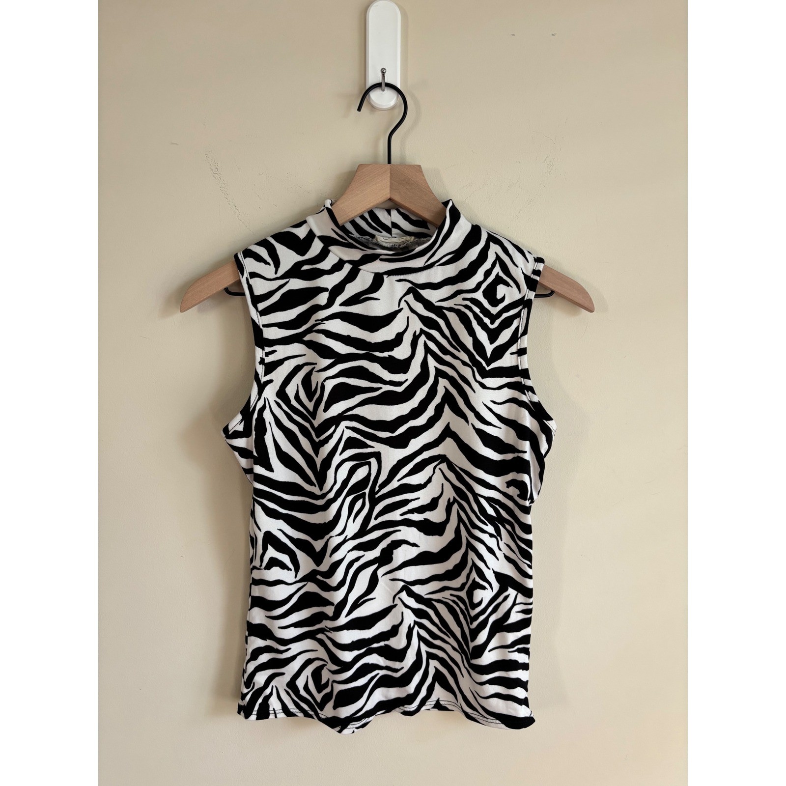Olivia Rae Zebra Print Mock Neck Sleeveless Top Black White Medium