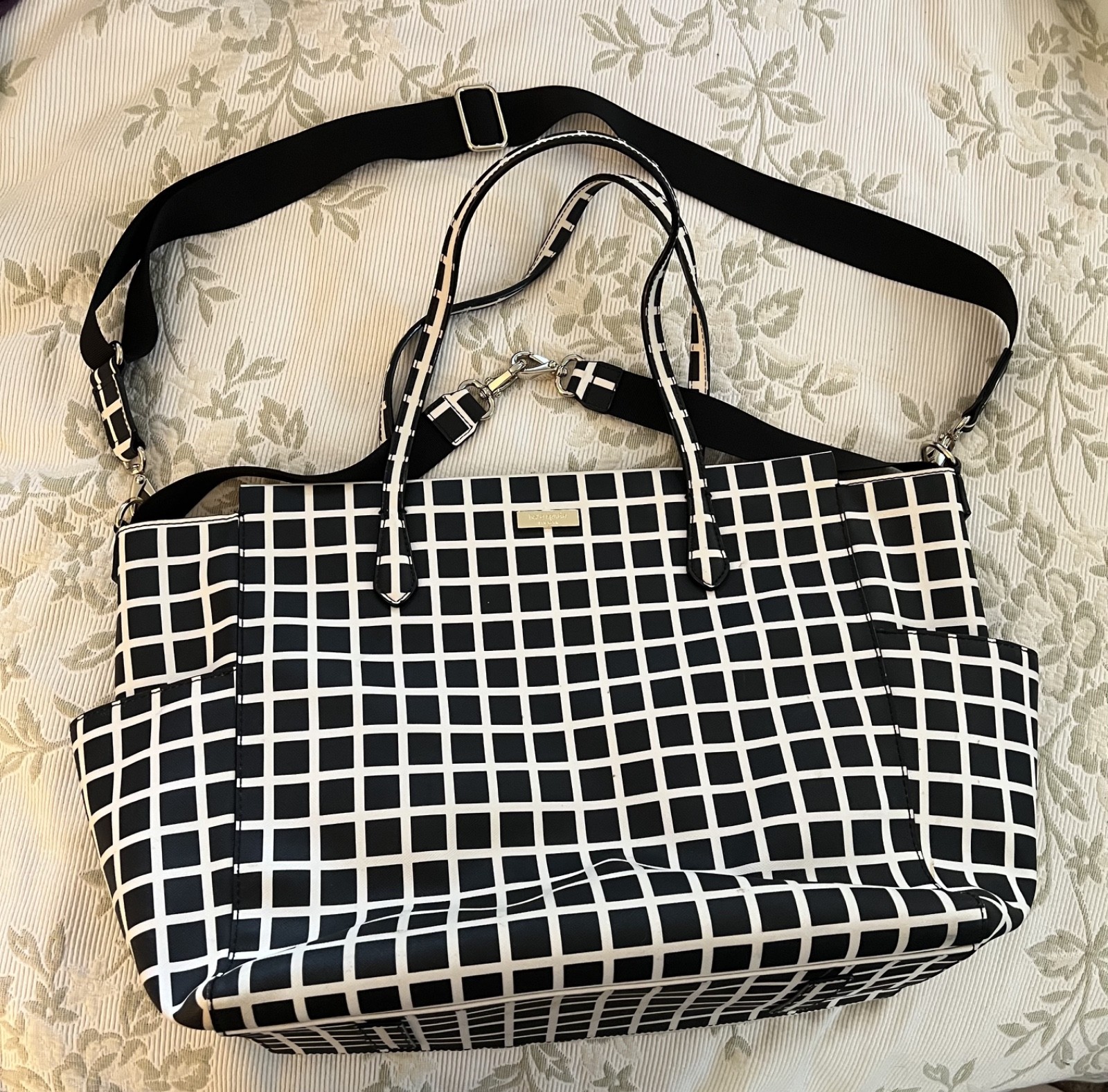 KATE SPADE NWOT TOTE Black White