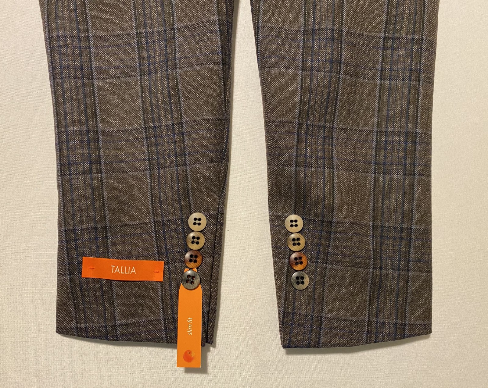 NWT Tallia Vocca Slim Halflined Plaid Men’s Sportcoat Jacket 100% Wool Size 38R