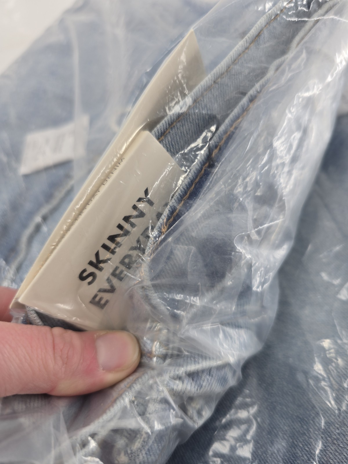 NWT mnml Men’s Skinny Every Day Denim Jeans – Medium Blue – Size 40×32