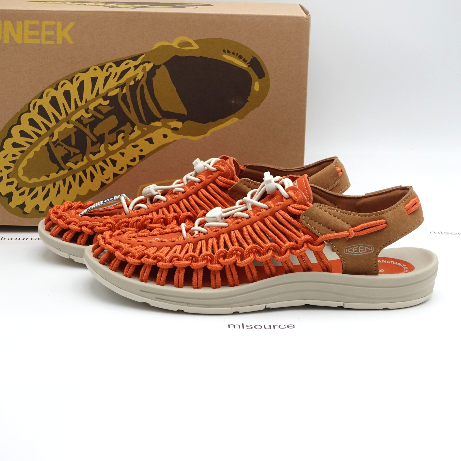 Size 9 Men’s Keen Uneek Sandals 1030734 Gold Flame/Chipmunk