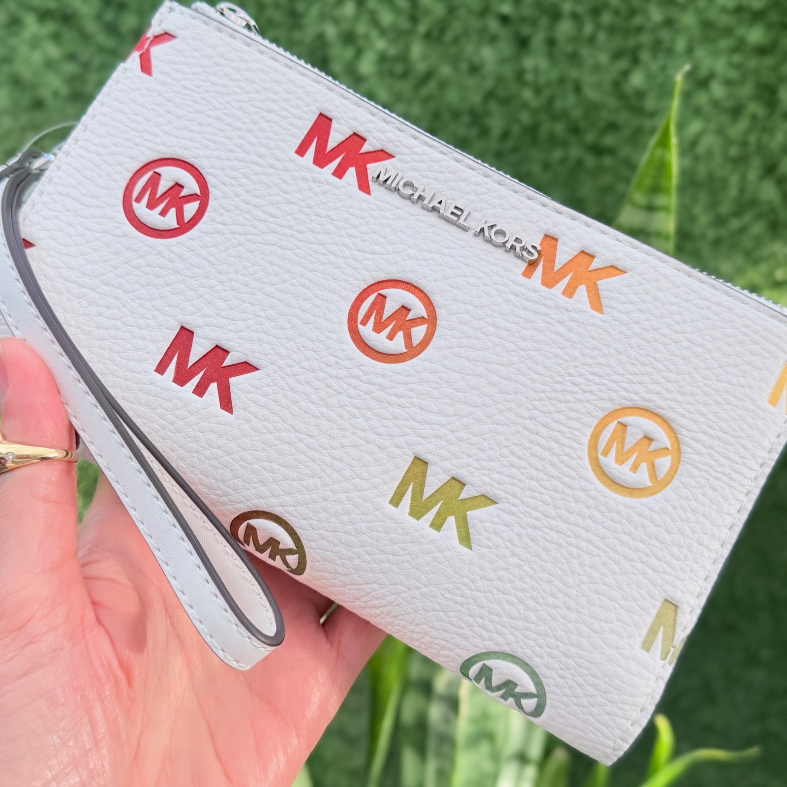 Michael Kors Jet Set Travel Double Zip Wristlet Wallet MK Rainbow Optic White