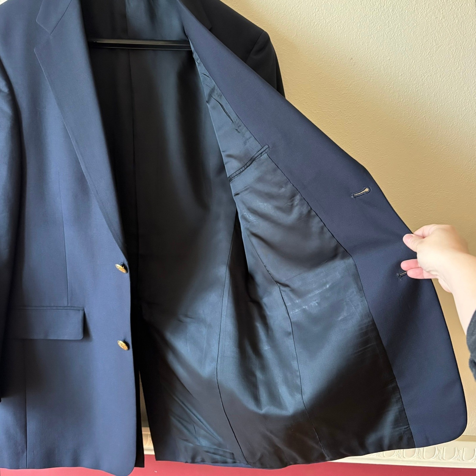 Hart Schaffner & Marx Navy Blue Wool Blazer Gold Buttons 38R USA Made Preppy VTG